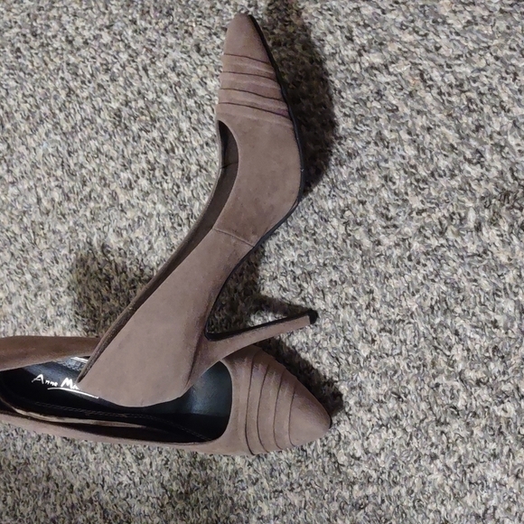 Anne Michelle suede heels - Picture 3 of 8
